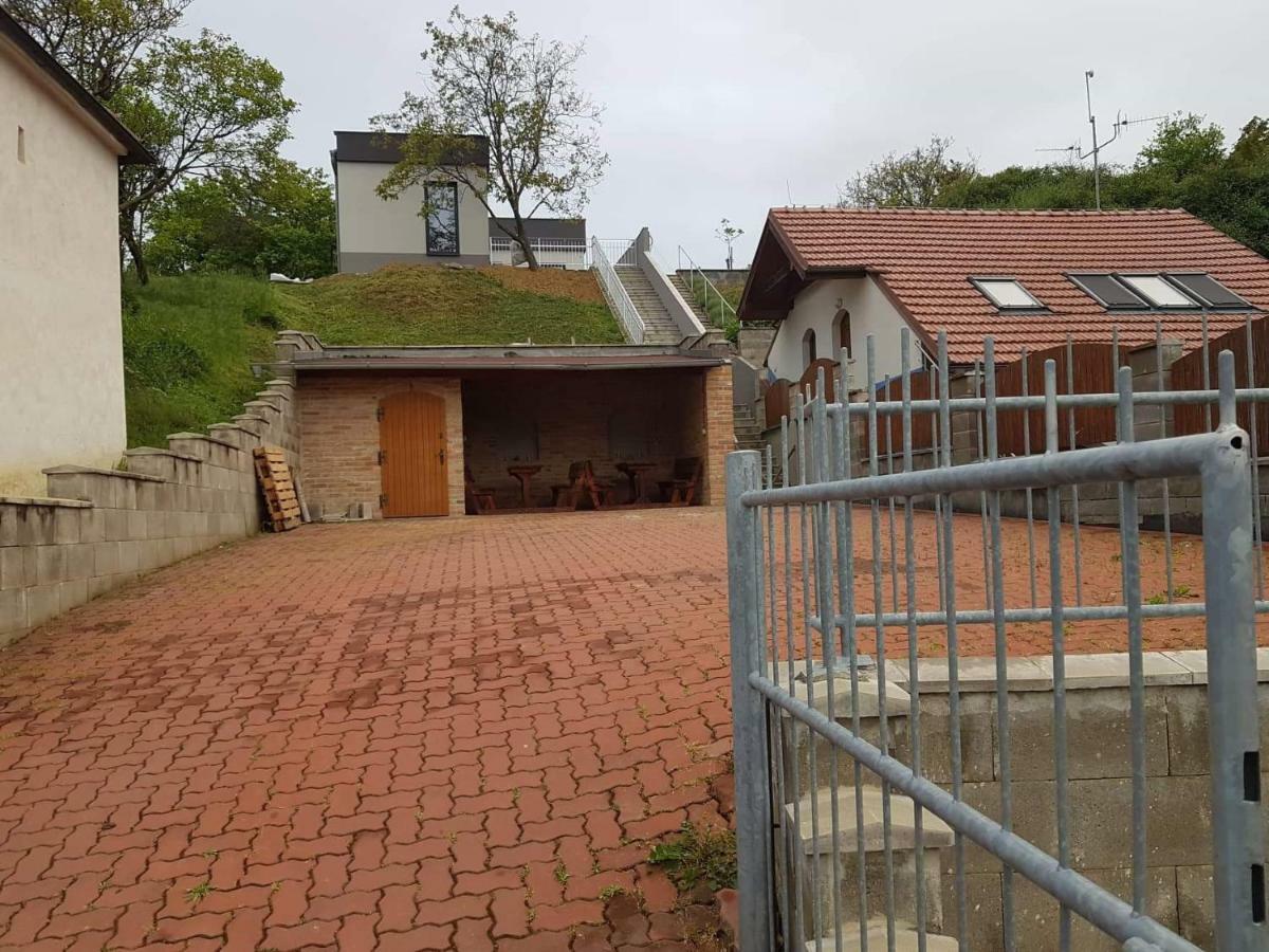 Penzion U Karla Němčičky Eksteriør bilde